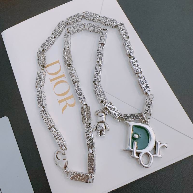 Dior Necklace 05lyr352 (2)